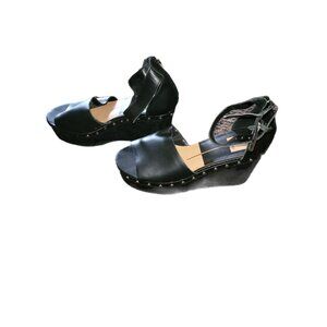 Dolce Vita Black Wedges